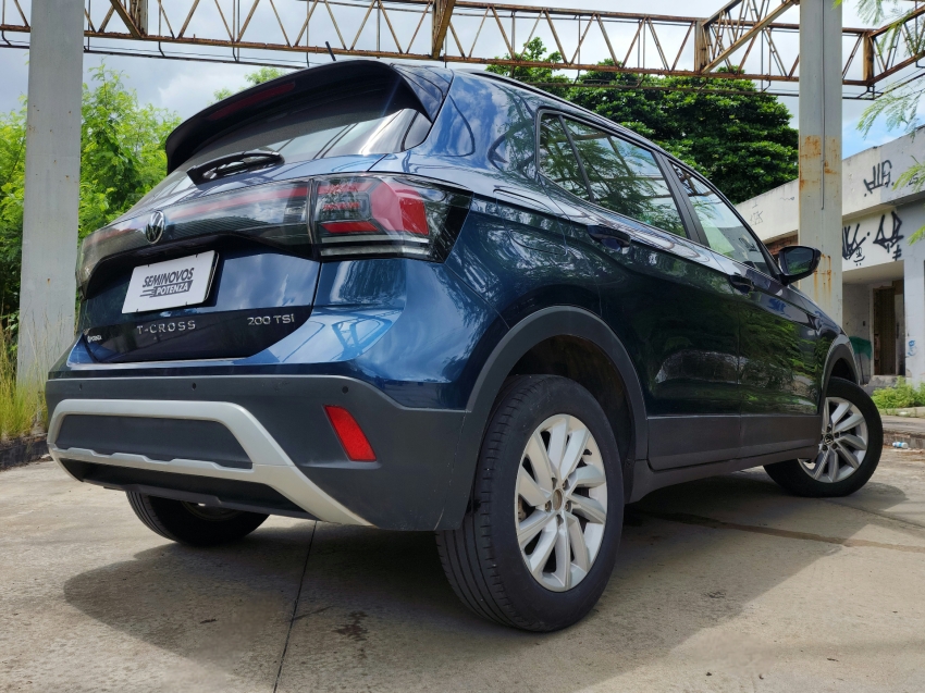 volkswagen t-cross 1.0 200 tsi total flex at 24/25 seminovo4