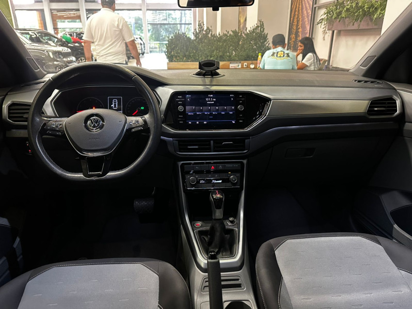 volkswagen t-cross 1.0 200 tsi total flex comfortline at 19/20 seminovo7