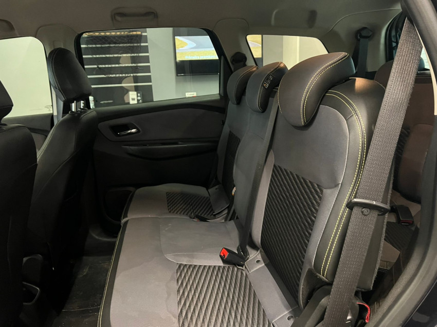 chevrolet spin 1.8 activ7 8v flex 4p at 21/22 seminovo11