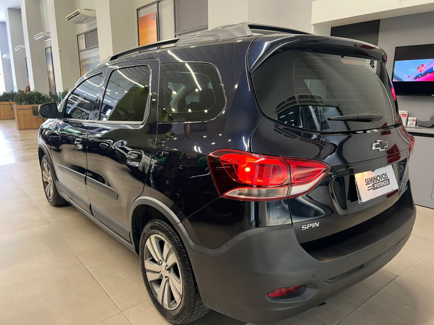 chevrolet spin 1.8 activ7 8v flex 4p at 21/22 seminovo5