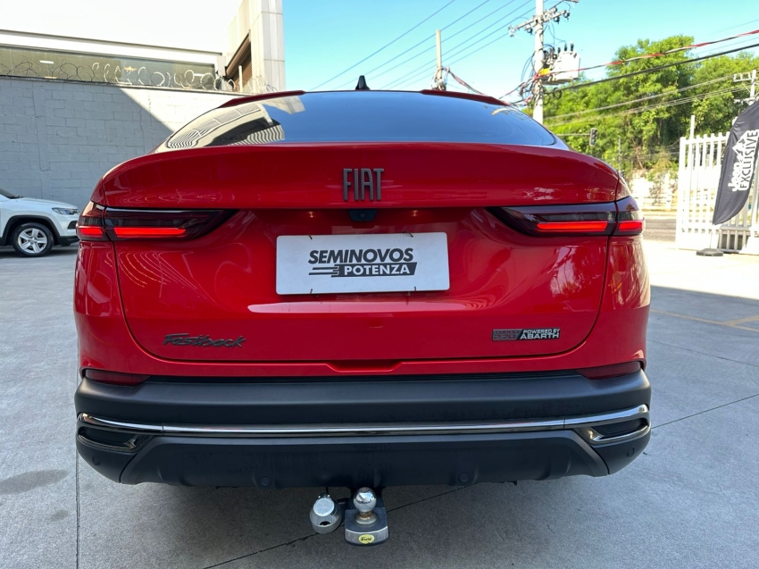 fiat fastback 1.3 turbo 270 flex limited edition at6 22/23 seminovo4