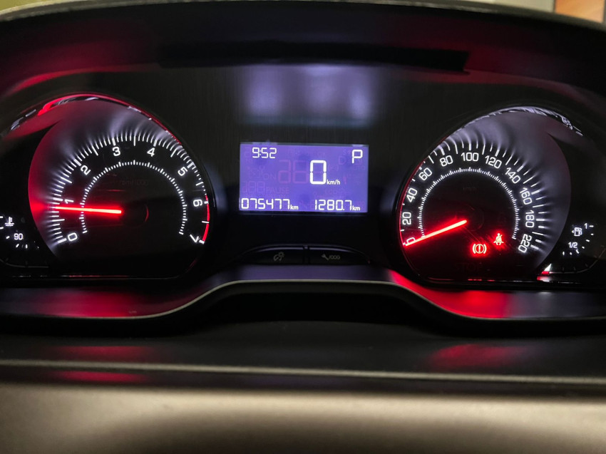 peugeot 2008 1.6 16v thp flex griffe 4p at 21/21 seminovo9