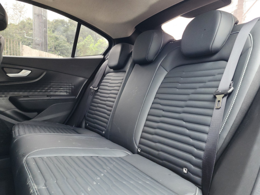 fiat fastback 1.0 turbo 200 hybrid audace cvt 25/25 seminovo15