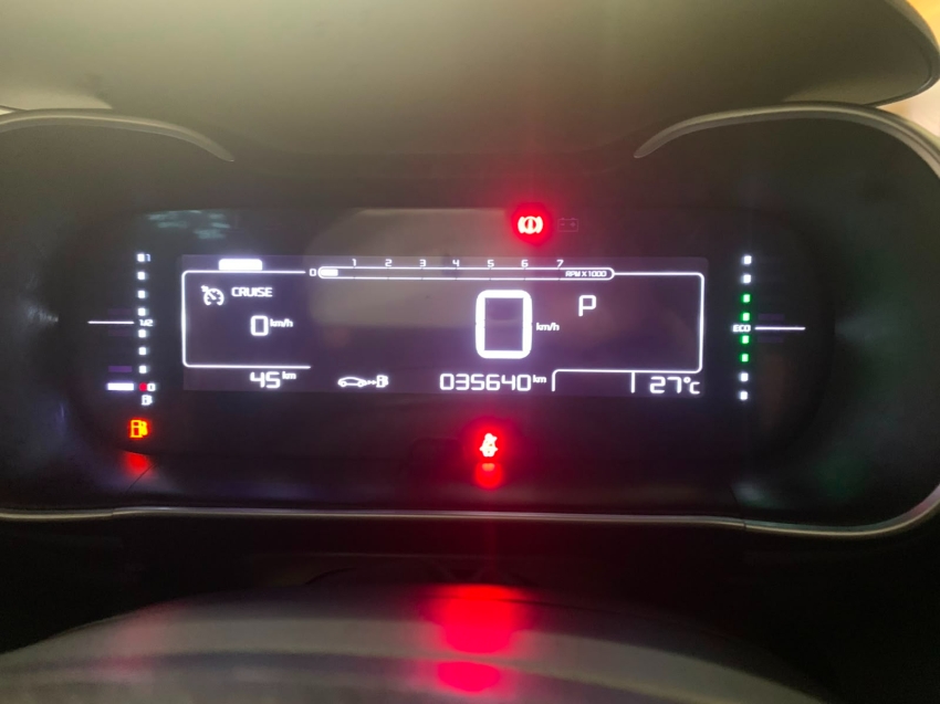 citroen cactus live automatico motor 1.6 flex c4 ano 2023 vermelho revisado novo demais9