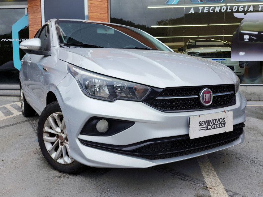 fiat cronos 1.3 firefly flex drive man 18/19 seminovo1