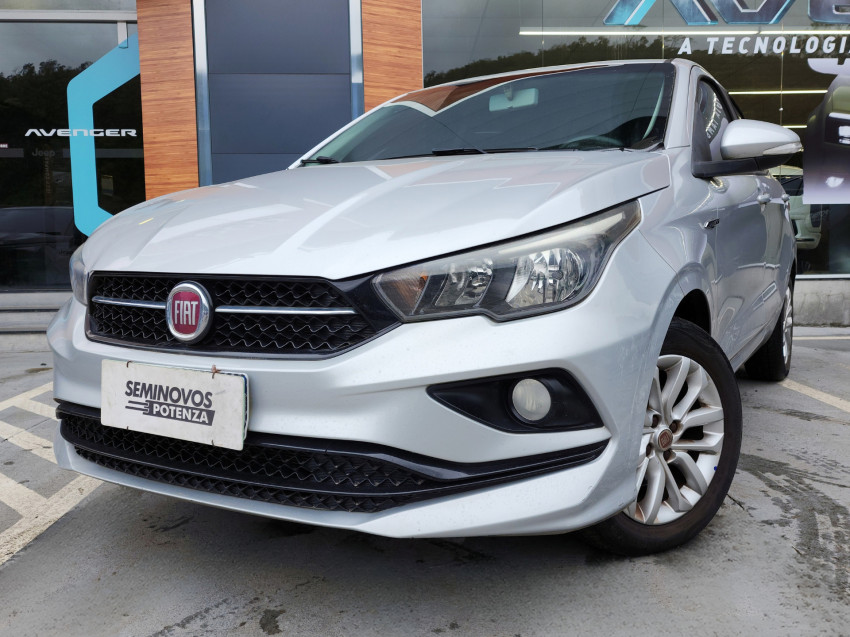 fiat cronos 1.3 firefly flex drive man 18/19 seminovo2