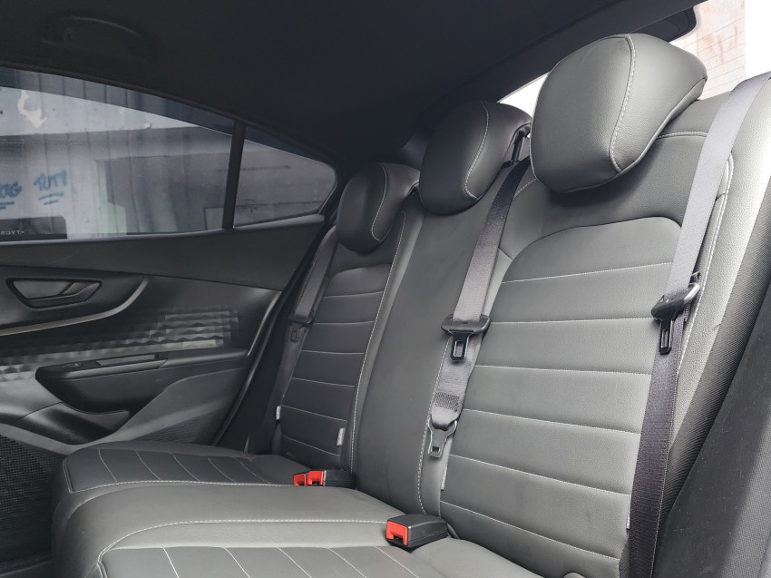 fiat fastback 1.0 turbo 200 hybrid audace cvt 25/26 seminovo15