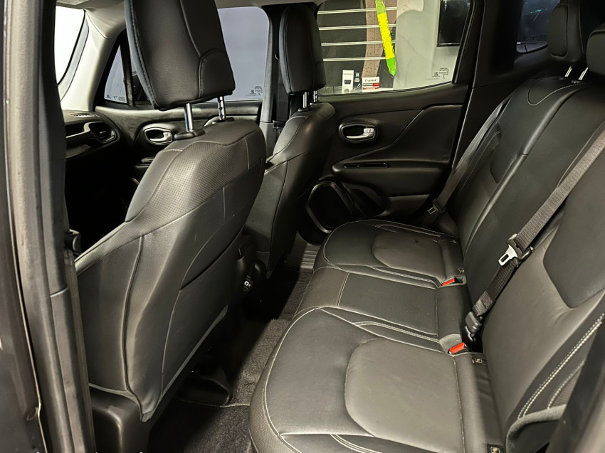 jeep renegade 1.3 t270 turbo flex longitude at6 23/24 seminovo9