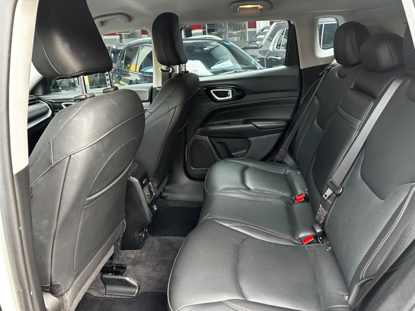 JEEP COMPASS 1.3 T270 TURBO FLEX LIMITED AT6 22/23 SEMINOVO10