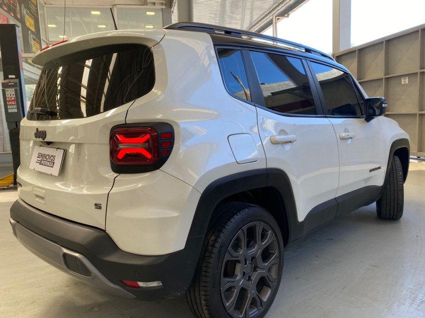 jeep renegade 1.3 t4 flex at9 - s 4wd 3p automatico 202215