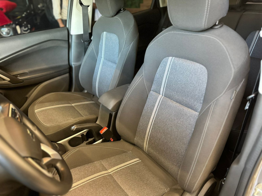 chevrolet tracker 1.0 turbo flex lt automatico 4p 2025 chevrolet tracker 1.0 turbo flex lt automatico 4p 2025