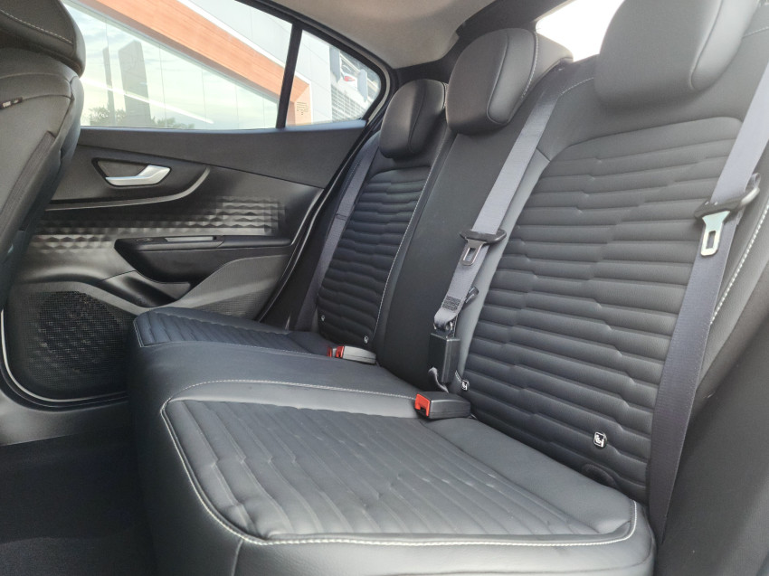 fiat fastback 1.0 turbo 200 flex audace cvt 4p automatico 2023 fiat fastback 1.0 turbo 200 flex audace cvt 4p automatico 2023