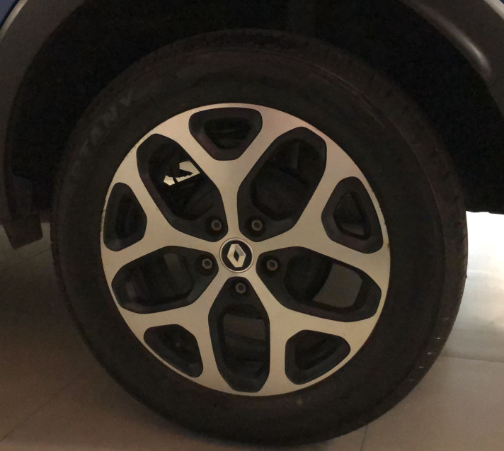 renault captur 1.3 tce flex intense x-tronic 21/22 seminovo