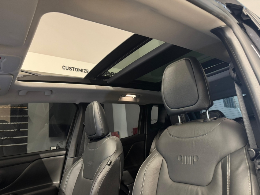 jeep renegade 1.3 t270 turbo flex sahara at6 24/25 seminovo