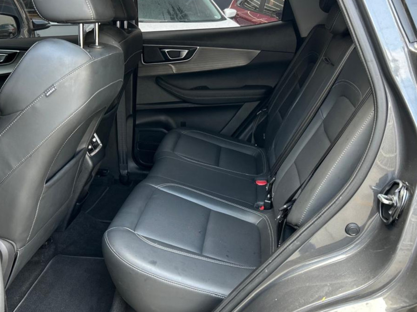caoa chery tiggo 5x pro 1.5 tci flex hybrid max drive cvt 1.4 4p automatico 2025 caoa chery tiggo 5x pro 1.5 tci flex hybrid max drive cvt 1.4 4p automatico 2025