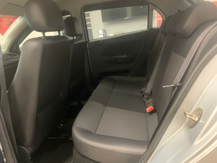 volksgen gol 1.0 12v mpi totalflex 4p man 22/23 seminovo