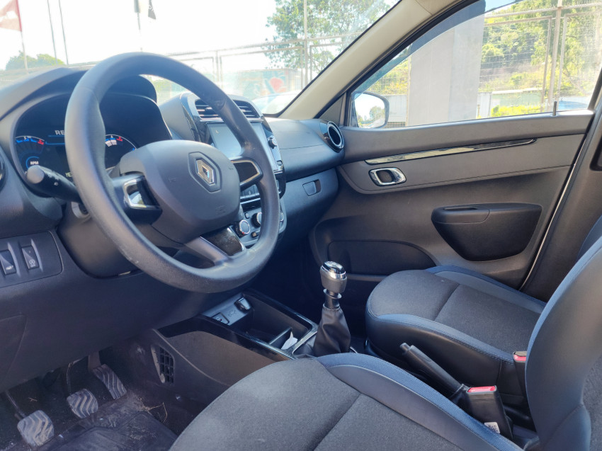 renault kwid 1.0 12v sce flex intense man 23/24 seminovo
