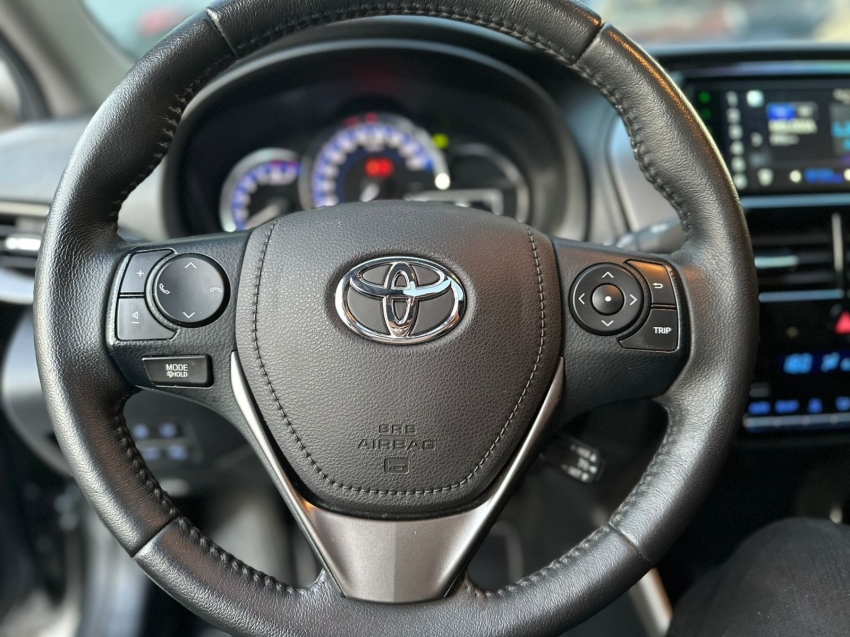 toyota yaris 1.5 16v flex sedan xls multidrive 24/25 seminovo