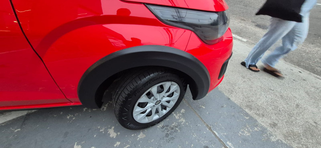 fiat mobi 1.0 evo flex like man 23/23 seminovo fiat mobi 1.0 evo flex like man 23/23 seminovo