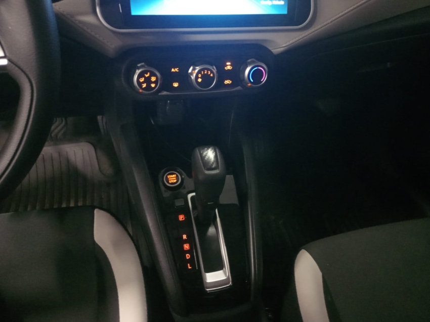 nissan versa 1.6 16v flex sense xtronic 21/22 seminovo