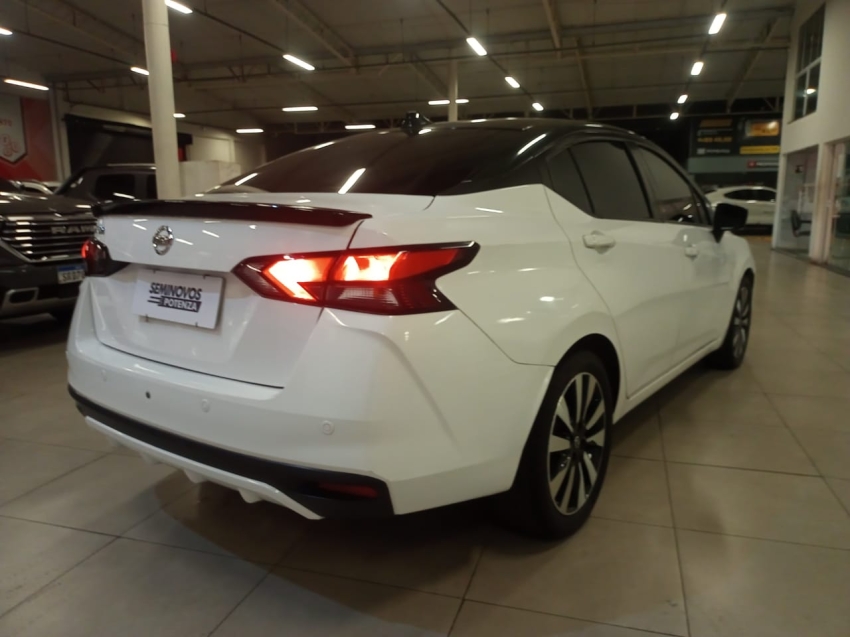 nissan versa 1.6 16v flex sense xtronic 21/22 seminovo