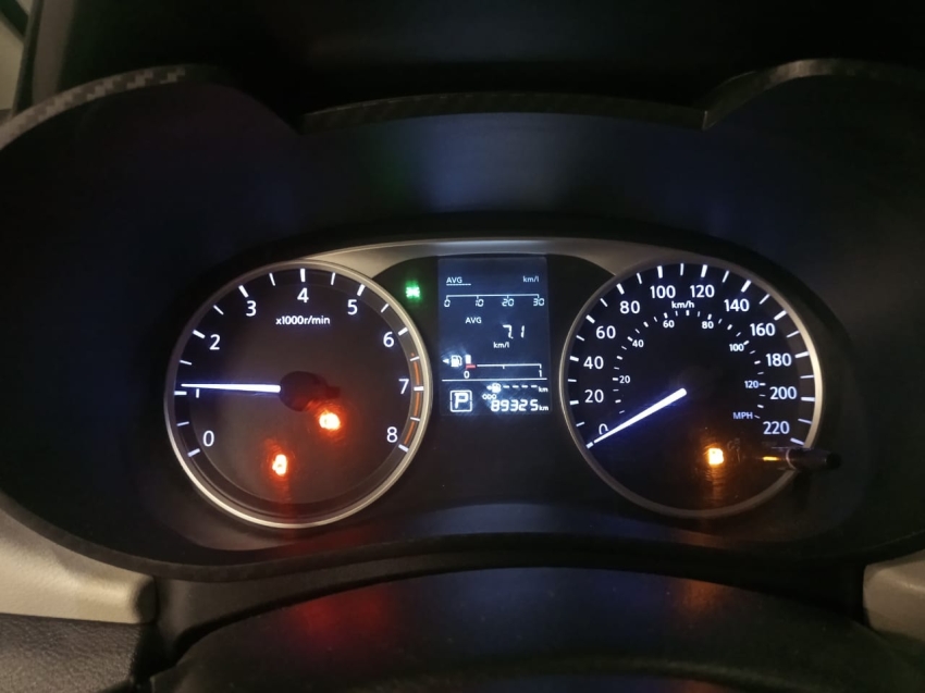 nissan versa 1.6 16v flex sense xtronic 21/22 seminovo