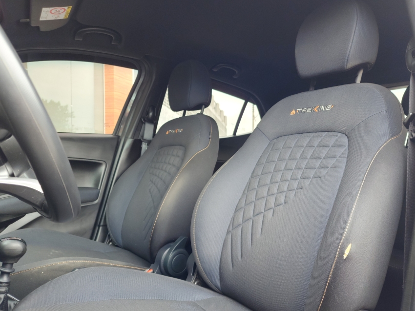 fiat argo 1.3 firefly flex trekking man 23/24 seminovo