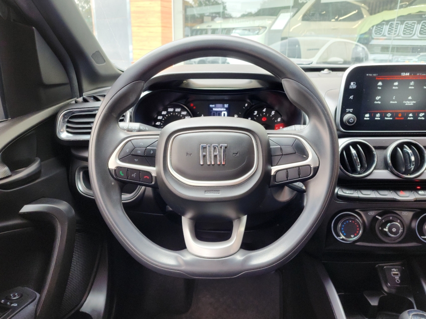 fiat argo 1.3 firefly flex trekking man 23/24 seminovo