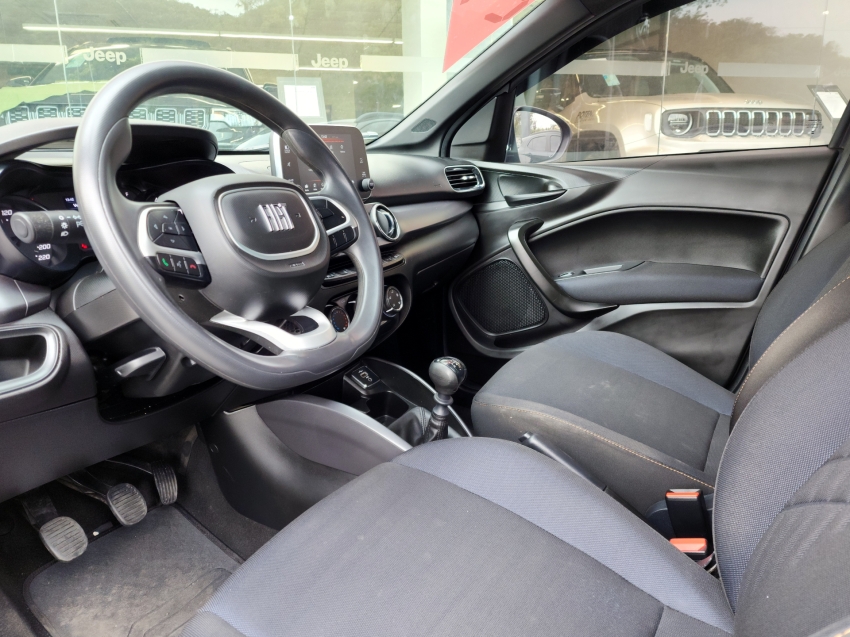 fiat argo 1.3 firefly flex trekking man 23/24 seminovo