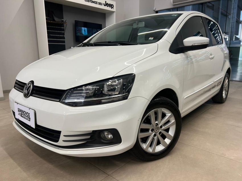 volkswagen fox 1.6 msi total flex connect 4p man 18/19 seminovo