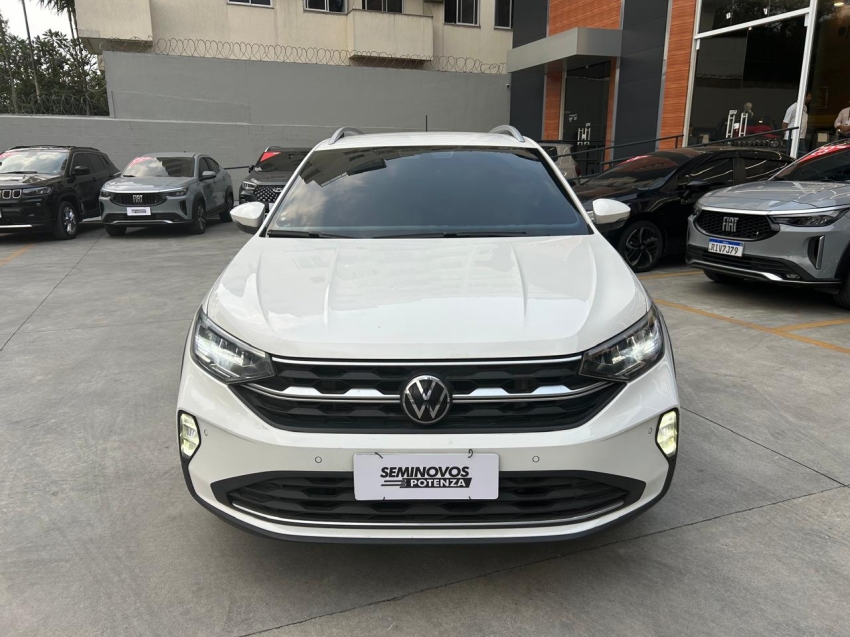 volkswagen nivus 1.0 200 tsi total flex highline at 24/24 seminovo