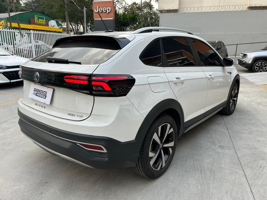 volkswagen nivus 1.0 200 tsi total flex highline at 24/24 seminovo