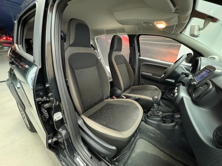 fiat mobi 1.0 firefly flex trekking man 24/25 seminovo