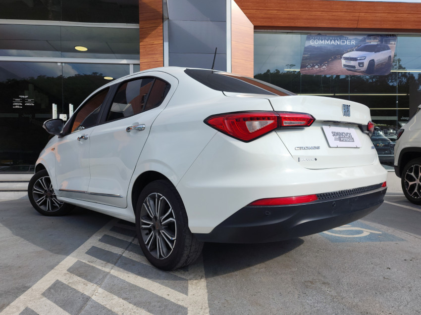 fiat cronos 1.8 e.torq flex precision at6 19/20 seminovo fiat cronos 1.8 e.torq flex precision at6 19/20 seminovo