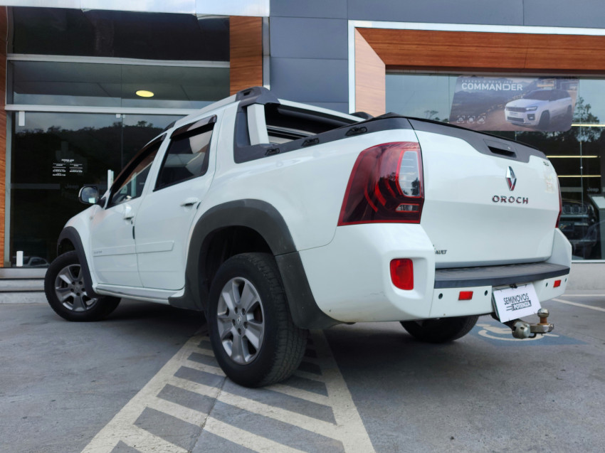 renault duster oroch 2.0 16v flex dynamique 4p at 16/17 seminovo4