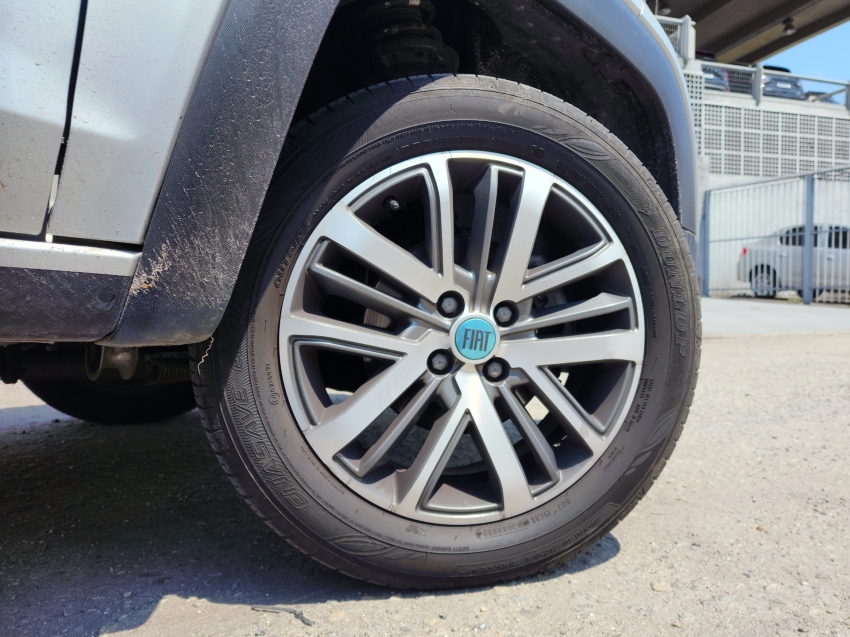 fiat strada 1.3 firefly flex volcano cd man 23/24 seminovo fiat strada 1.3 firefly flex volcano cd man 23/24 seminovo