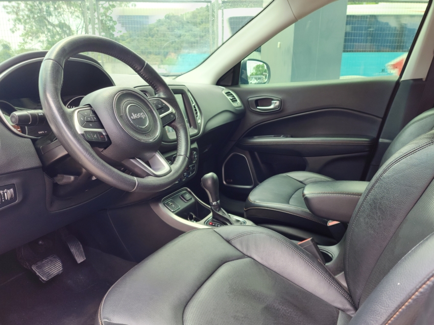 jeep compass 2.0 16v flex longitude at 19/20 seminovo5