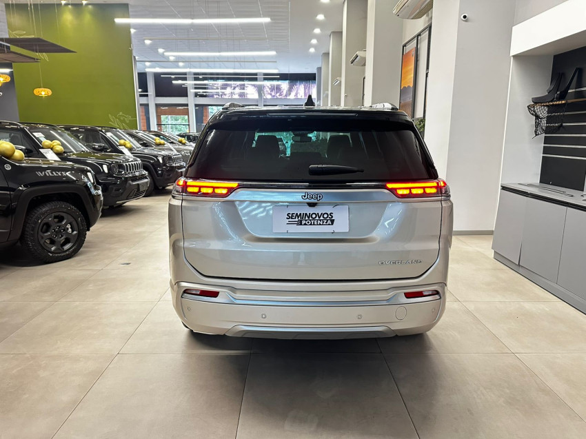 jeep commander 1.3 t270 turbo flex overland at6 22/23 seminovo jeep commander 1.3 t270 turbo flex overland at6 22/23 seminovo