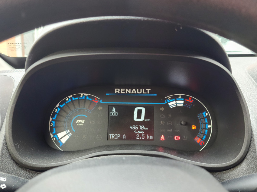 renault kwid 1.0 12v sce flex zen man 23/24 seminovo renault kwid 1.0 12v sce flex zen man 23/24 seminovo