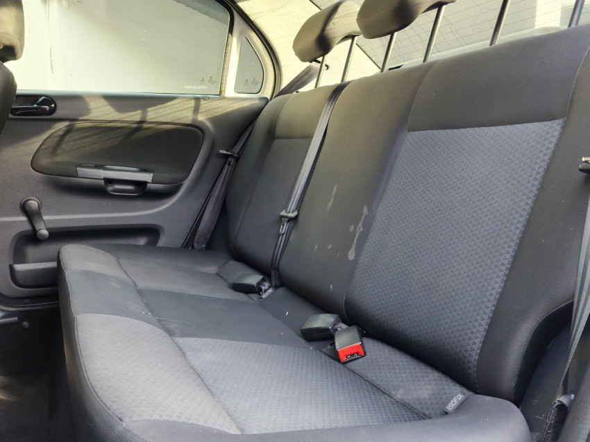 volkswagen voyage 1.0 12v mpi totalflex 4p manual flex 202313