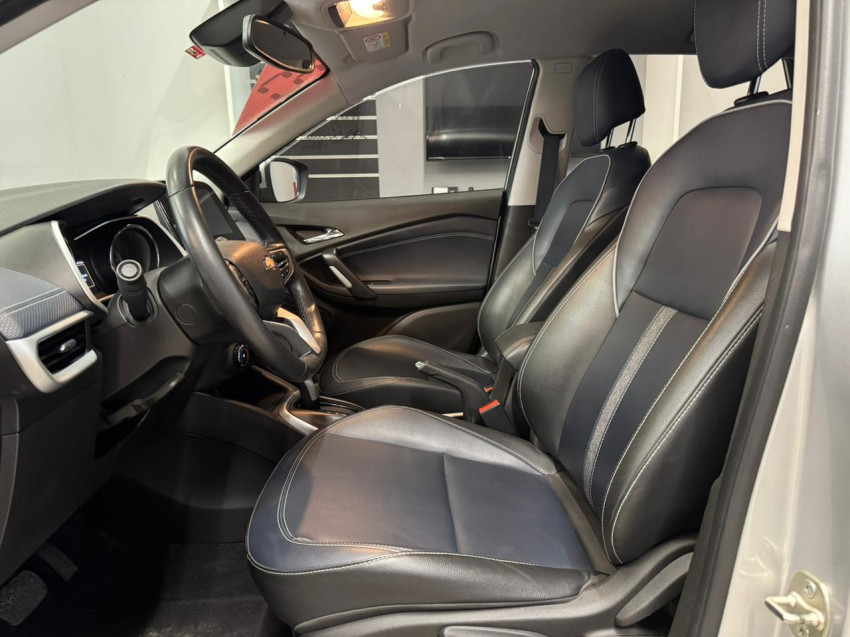 chevrolet tracker 1.2 turbo flex premier at 22/23 seminovo chevrolet tracker 1.2 turbo flex premier at 22/23 seminovo