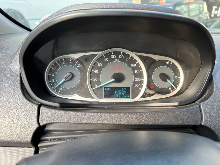 ford ka 1.5 sigma flex se manual 4p 2016 ford ka 1.5 sigma flex se manual 4p 2016