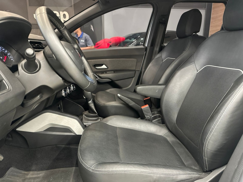 renault duster 1.6 16v sce flex iconic x-tronic 22/23 seminovo renault duster 1.6 16v sce flex iconic x-tronic 22/23 seminovo