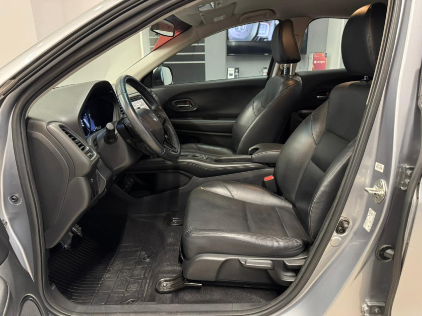 honda hr-v 1.8 16v flex exl 4p at 17/18 seminovo honda hr-v 1.8 16v flex exl 4p at 17/18 seminovo