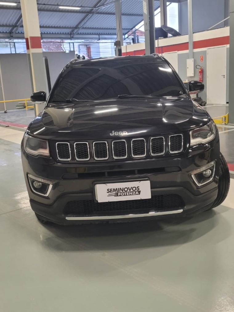 jeep compass 2.0 16v flex limited at 16/17 seminovo jeep compass 2.0 16v flex limited at 16/17 seminovo