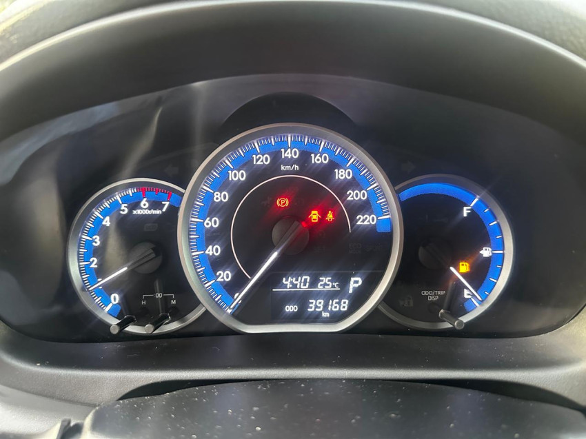 toyota yaris 1.5 16v flex xls multidrive 24/25 seminovo8