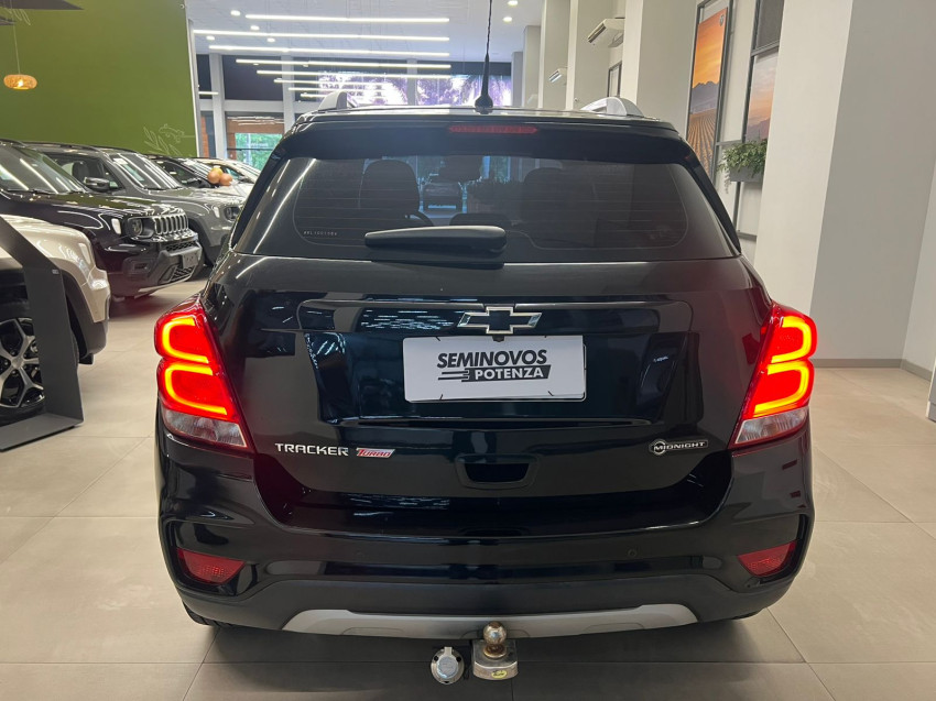 chevrolet tracker 1.4 16v turbo flex midnight at 18/19 seminovo4