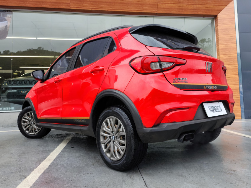 fiat argo 1.3 firefly flex trekking man 22/23 seminovo4