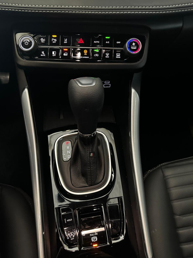 fiat fastback 1.3 turbo 270 flex limited edition at6 23/24 seminovo10