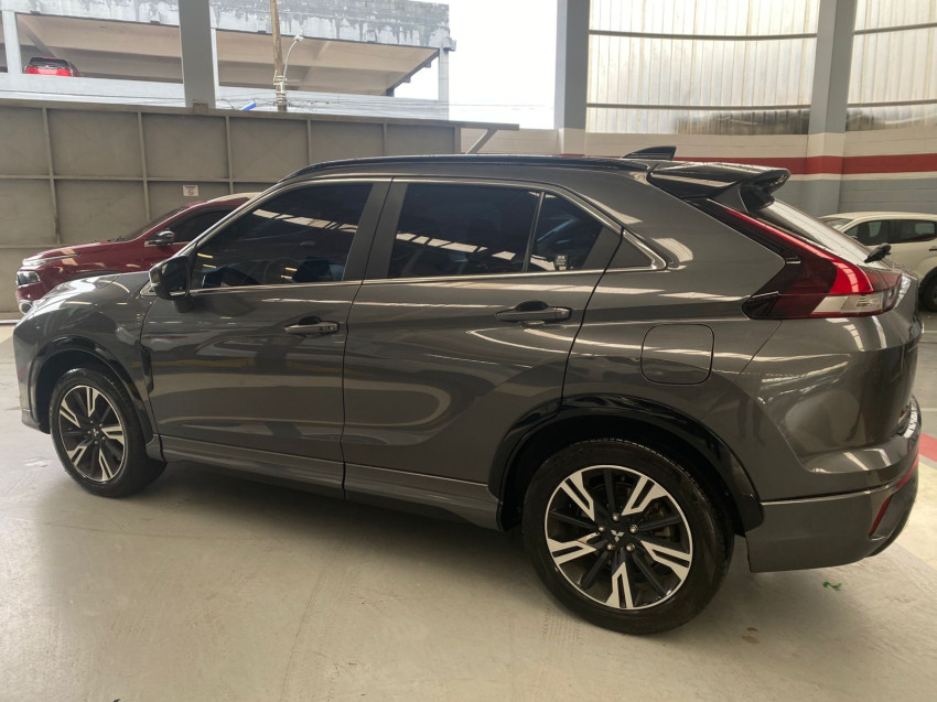 mitsubishi eclipse cross 1.5 mivec turbo gasolina hpe cvt 23/24 seminovo1